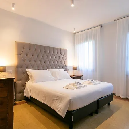Ca' Ramandolo Terrace Venice